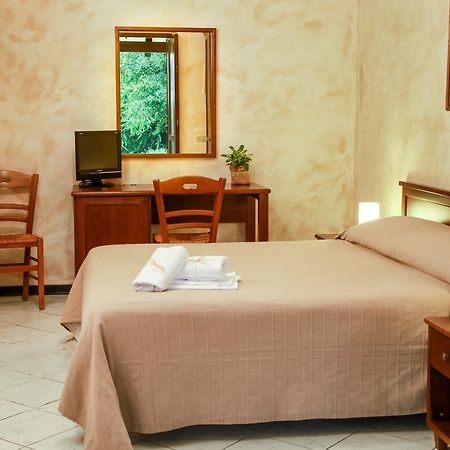 Azienda Agrituristica Il Pago 新锡里马里纳 外观 照片